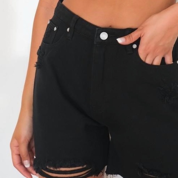 MISSGUIDED Shorts sz 4 - Picture 2 of 4